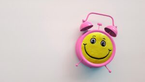 ダウンタイム中の服薬管理に役立つタイマーやアラームの使い方は？