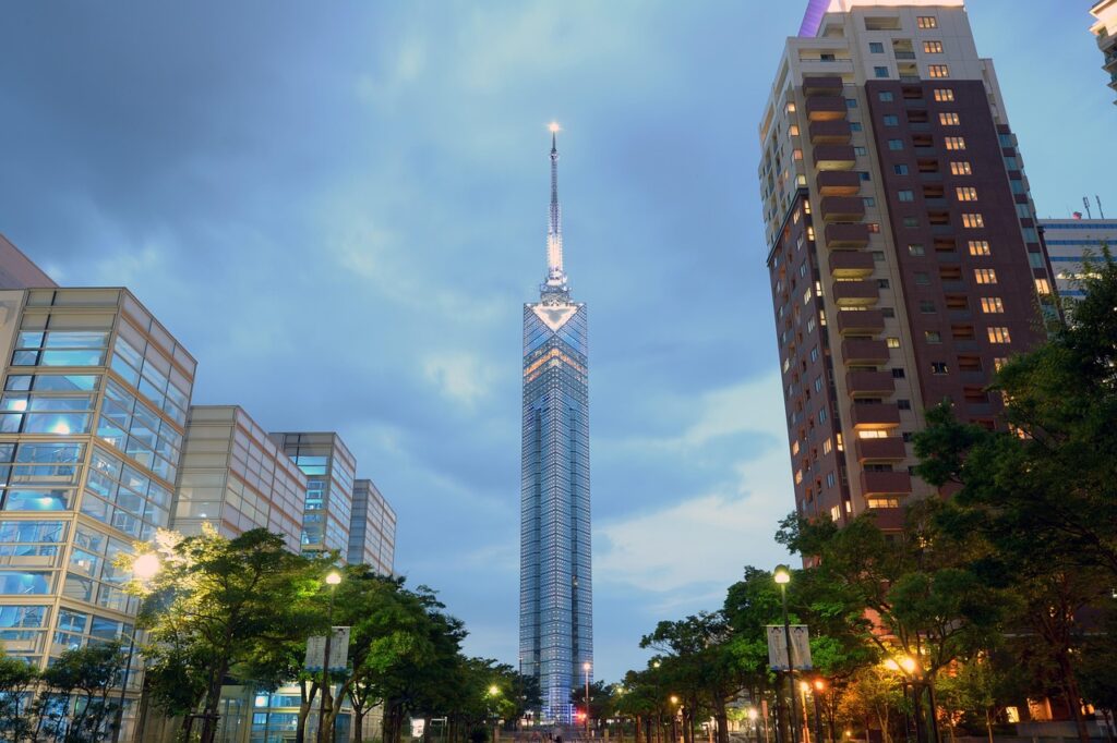 ダウンタイムが気になる福岡の2026年、タクシー配送はどうなる？